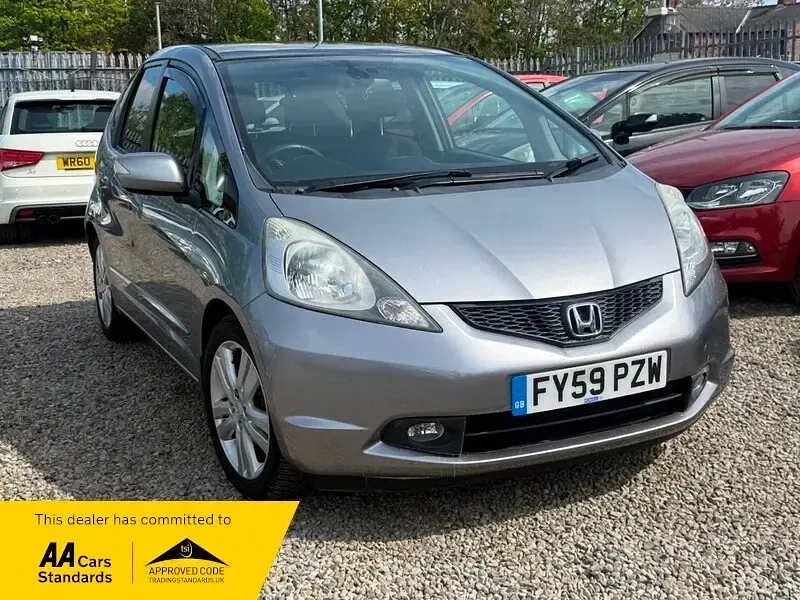 Used Honda Jazz EX 100 HP (73 kW) 2009 Silver Hatchback