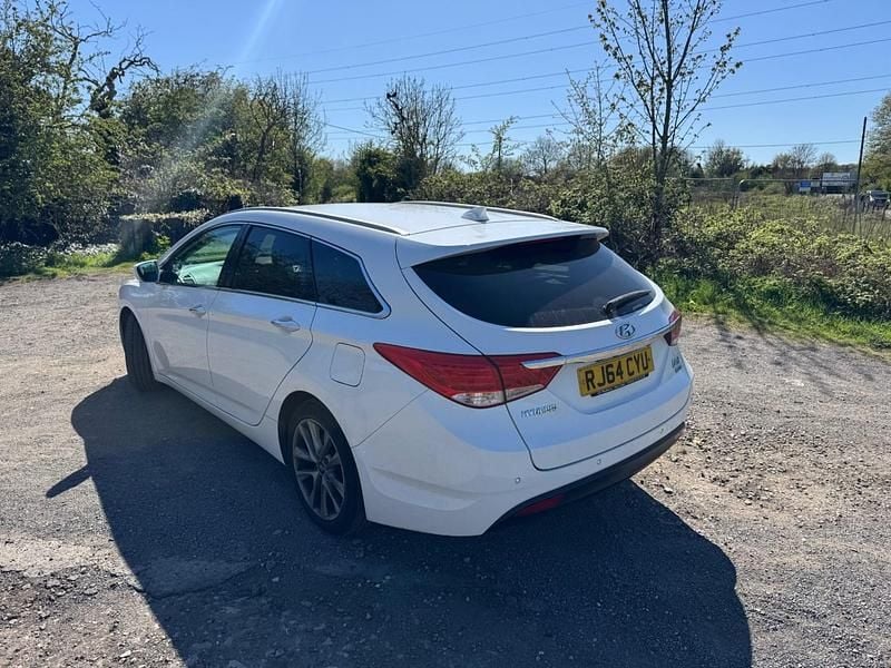 Used Hyundai i40 Style 2014 White Estate