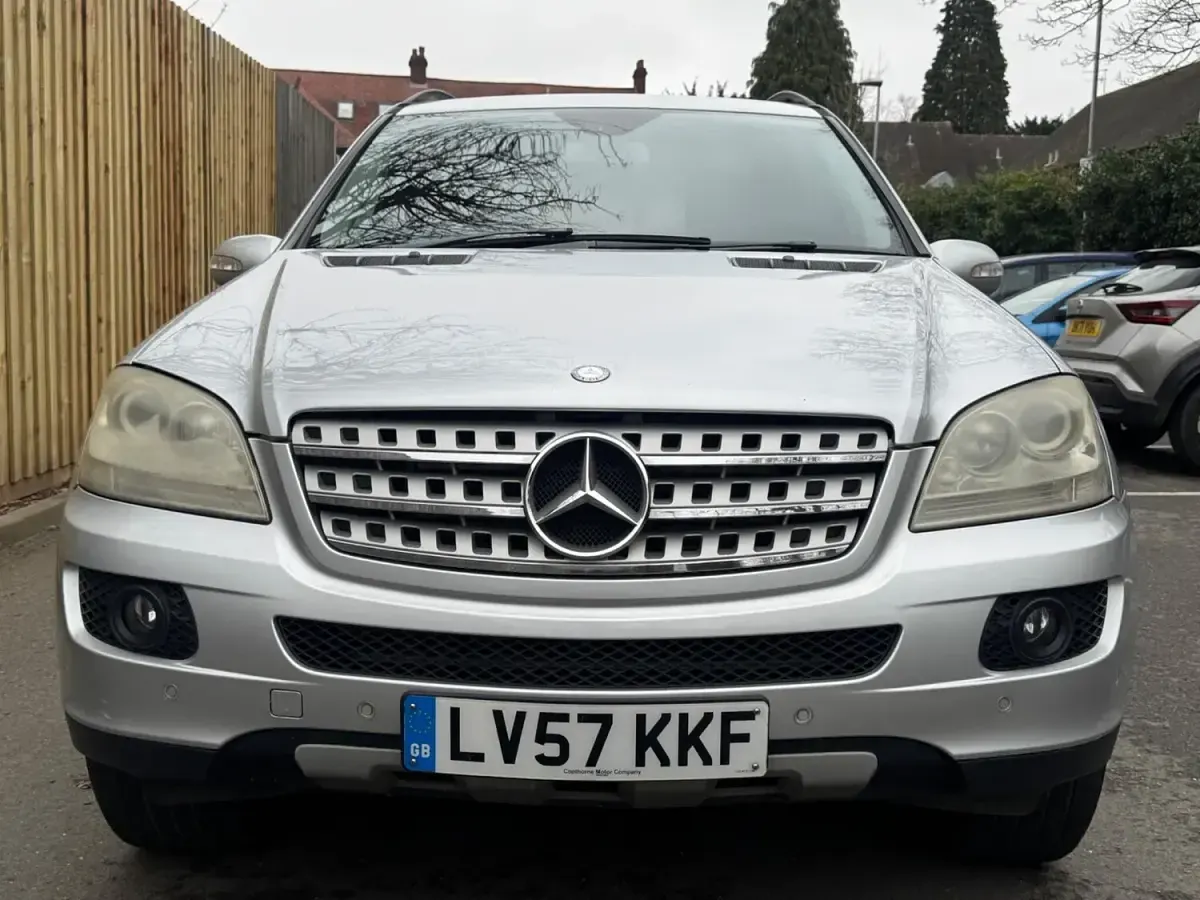 Used Mercedes ML320 220 HP (161 kW) 2008 Silver SUV