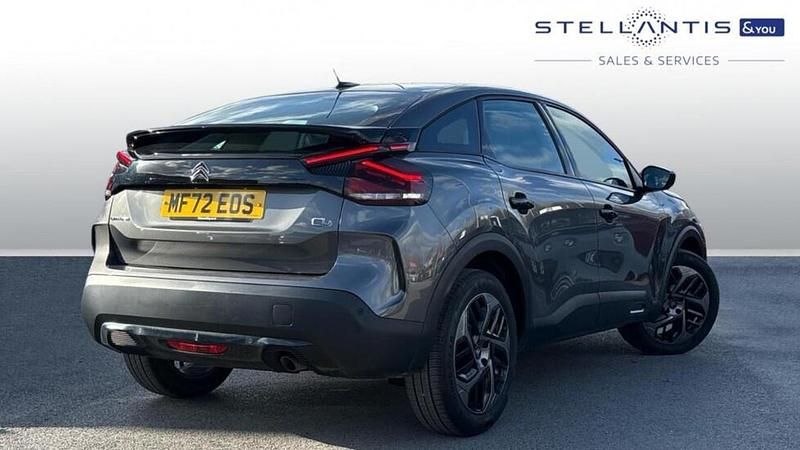 Used Citroën C4 PureTech 99 HP (72 kW) 2022 Red Hatchback