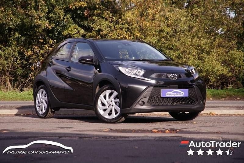 Black Used 2023 Toyota Aygo PURE Hatchback | £11,699 (Good price) - Image 1/4