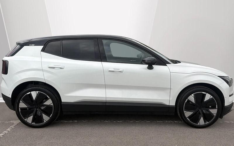 Usado Volvo EX30 Performance 314 kW (428 HP) 2025 SUV