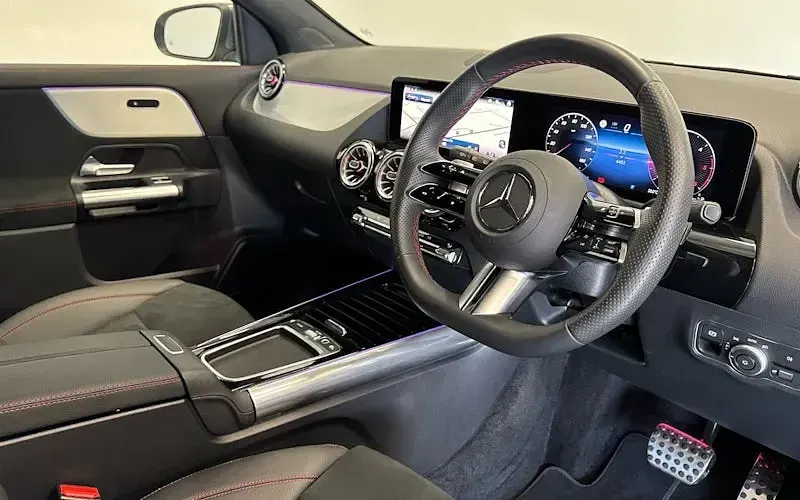 Used Mercedes GLA220 Executive 190 HP (139 kW) 2025 Grey SUV