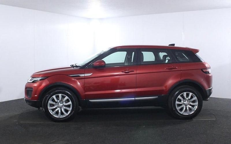 Used Land Rover Range Rover evoque SE 179 HP (131 kW) 2018 Hatchback