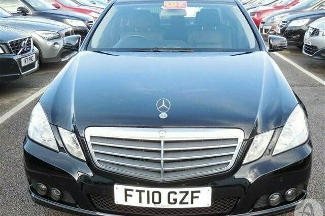 Used Mercedes E200 Classic 2010 Sedan