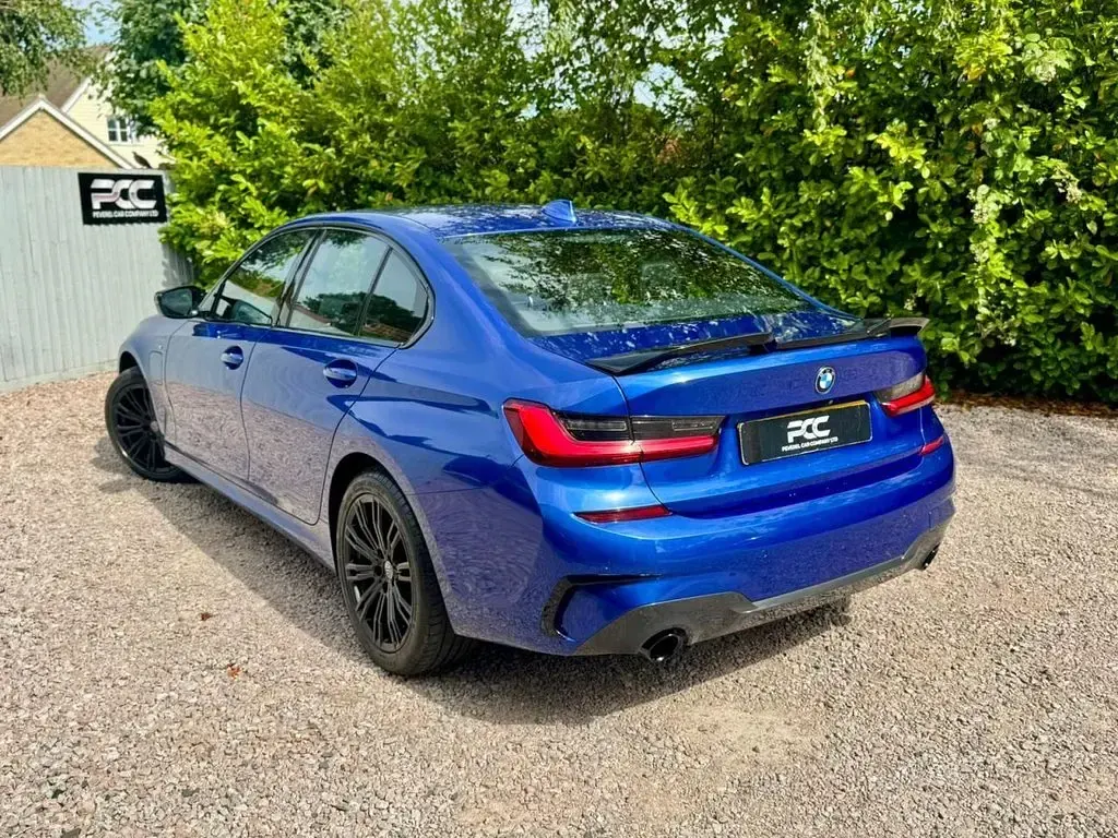 Used BMW 330e M Sport 2019 Blue Sedan