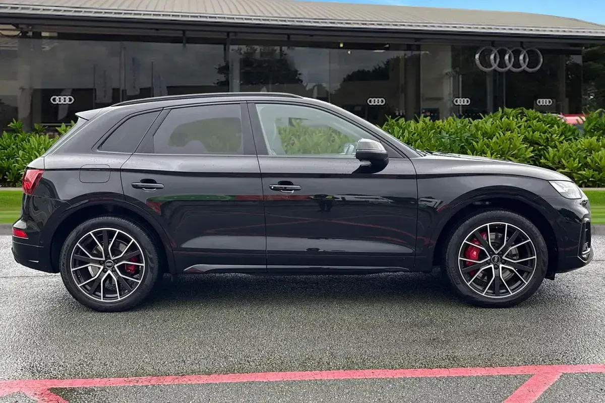 Used Audi SQ5 Black Edition 341 HP (250 kW) 2024 Black SUV
