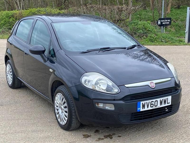 Used Fiat Punto Evo Dynamic 77 HP (56 kW) 2010 Black Hatchback