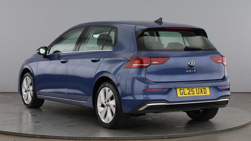 Used VW Golf VIII Style 150 HP (110 kW) 2025 Blue Hatchback