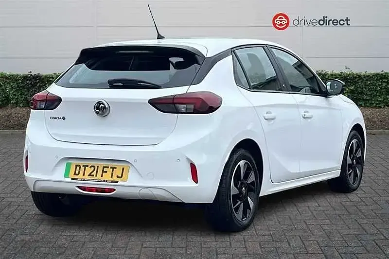 Usado Vauxhall Corsa-e 100 kW (136 HP) 2021 Branco Citadino