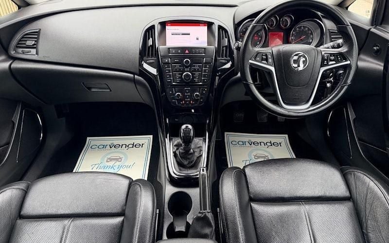 Used Vauxhall Astra GTC Edition 120 HP (88 kW) 2018 Coupe