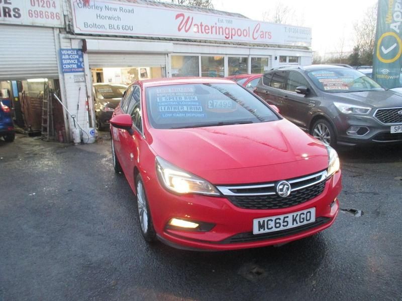 Used Vauxhall Astra Elite 2015 Red Hatchback