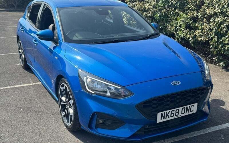 Used 2020 Ford Focus ST-Line X Hatchback | £10,991 (Good price) - Image 1/4