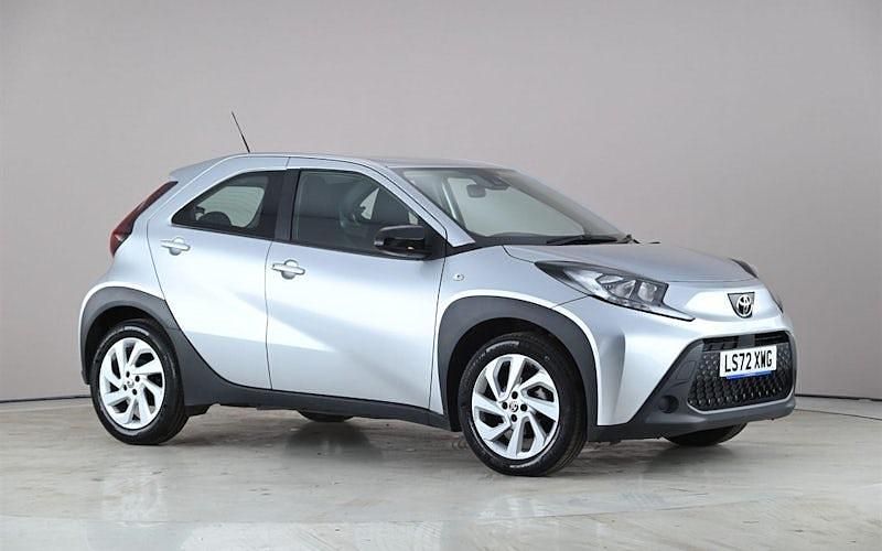Used Toyota Aygo X PURE 72 HP (52 kW) 2025 SUV