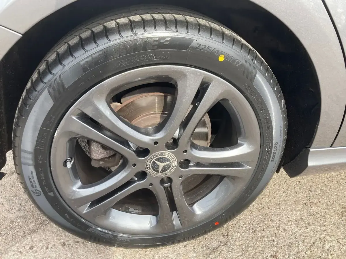 Used Mercedes A200 156 HP (114 kW) 2015 Grey Hatchback