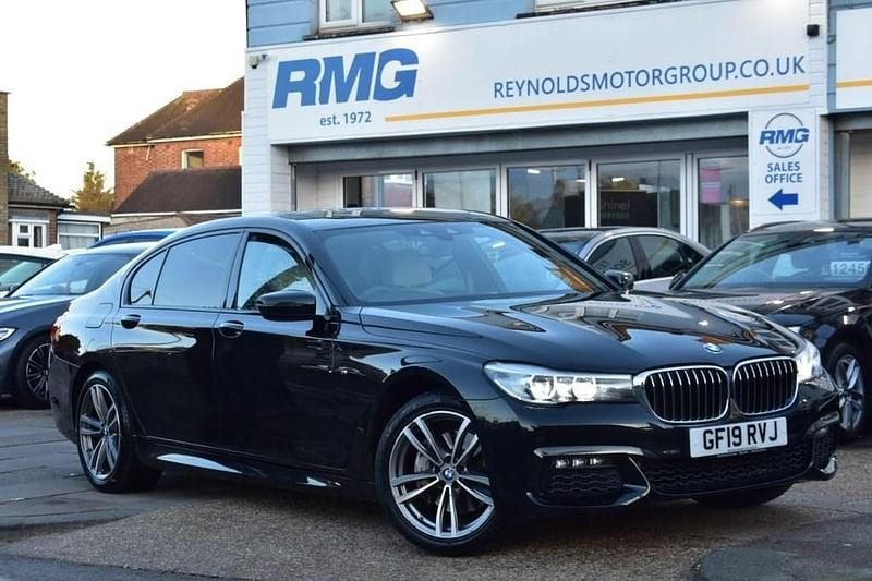 Used BMW 740L M Sport 320 HP (235 kW) 2019 Black Sedan