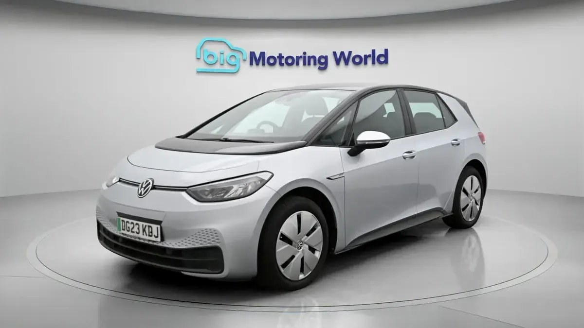 Used VW ID.3 Pro 106 kW (145 HP) 2022 Silver Hatchback