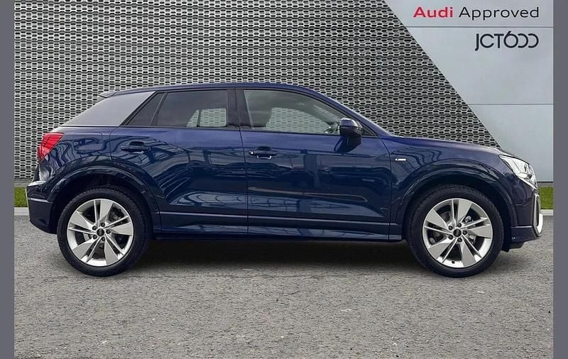 New Audi Q2 S-Line 147 HP (108 kW) 2026 Blue SUV