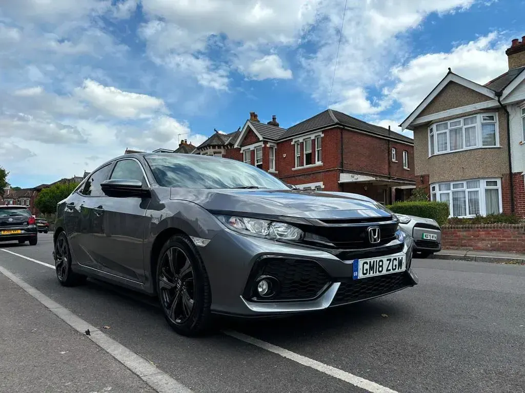 Used Honda Civic SR 2018 Grey Hatchback