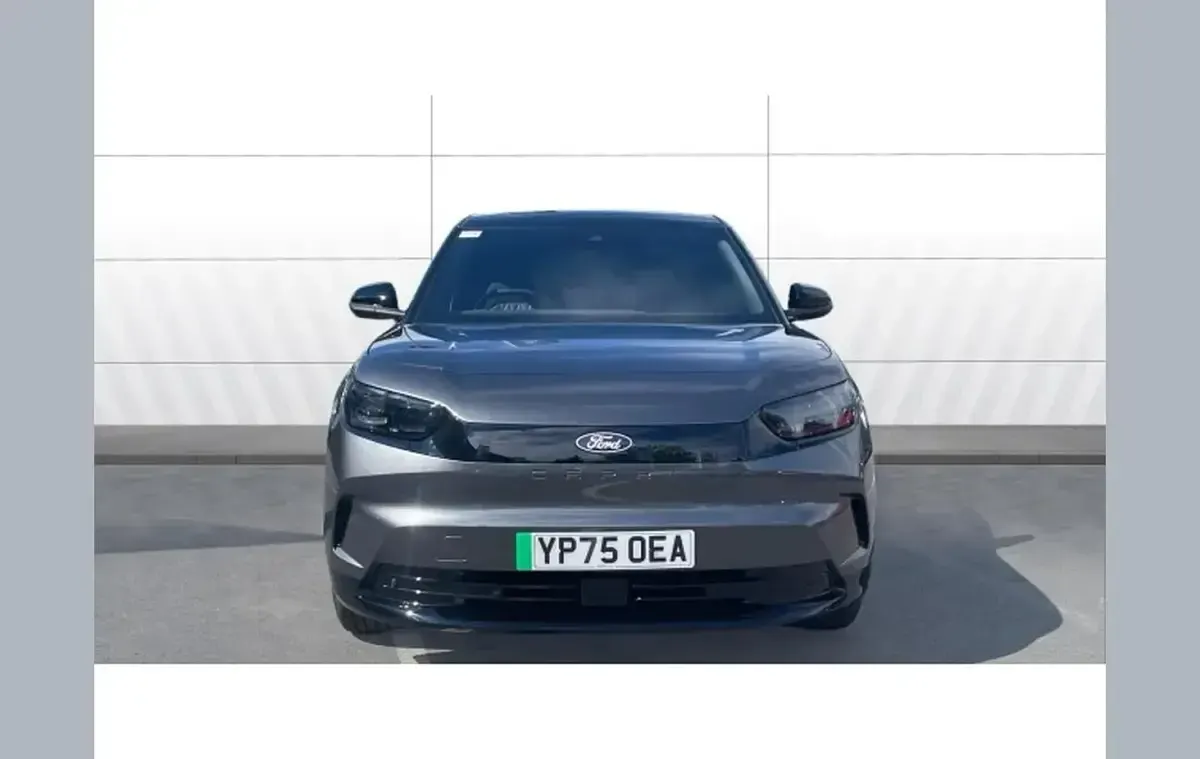 Used Ford Capri Premium 210 kW (286 HP) 2025 Grey SUV
