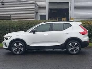 Used Volvo XC40 Plus 163 HP (119 kW) 2024 White SUV