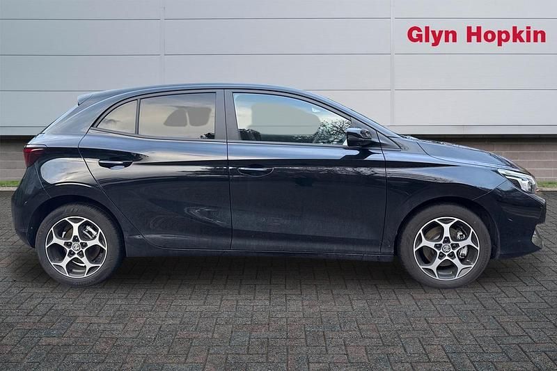 Used MG MG3 Trophy 194 HP (142 kW) 2025 Black Hatchback