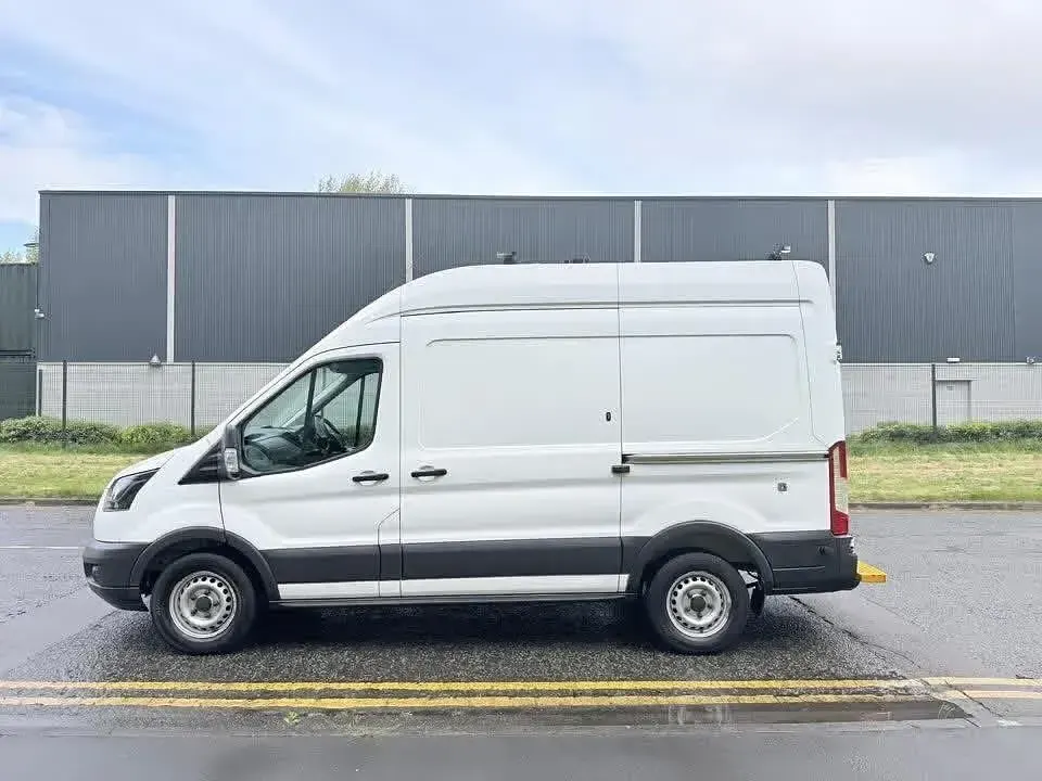 Used Ford Transit 130 HP (95 kW) 2019 White Van