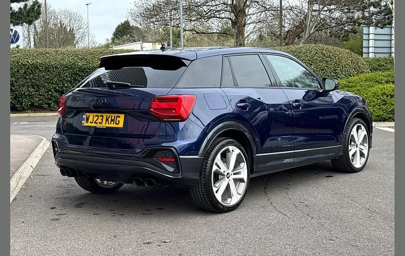 Used Audi SQ2 Advanced Plus 300 HP (220 kW) 2023 Blue SUV