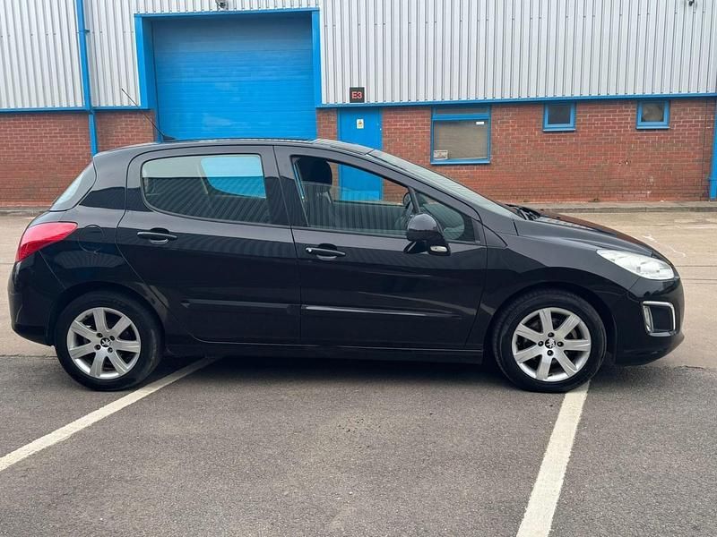 Used Peugeot 308 Active 2014 Black Hatchback