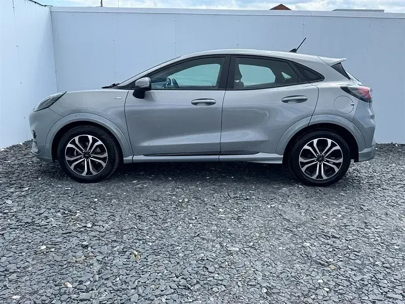 Używany Ford Puma ST-Line 125 KM (91 kW) 2023 Srebrny SUV