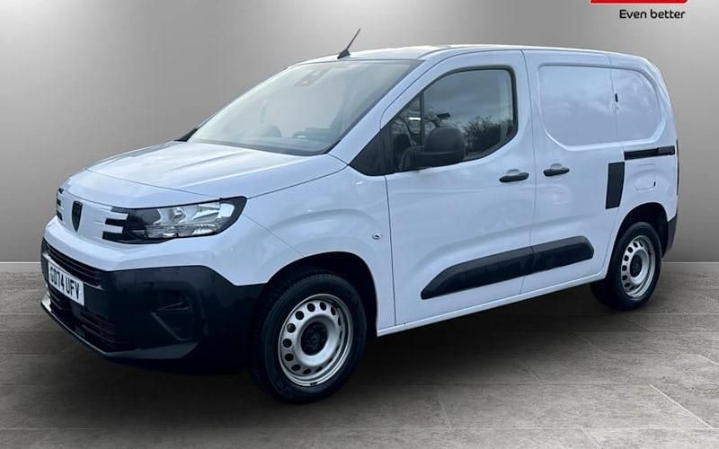 Begagnad Peugeot Partner 102 HK (75 kW) 2025 Minibuss