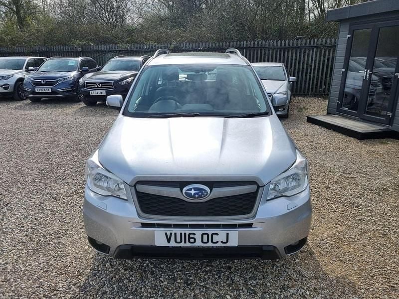 Used Subaru Forester Premium 147 HP (108 kW) 2016 Silver SUV