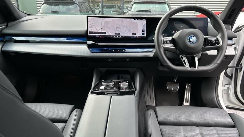 Used BMW i5 M Sport 246 kW (335 HP) 2025 White Sedan