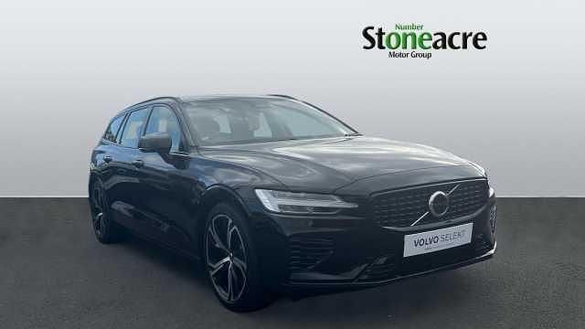 Used Volvo V60 Plus 249 HP (183 kW) 2023 Estate