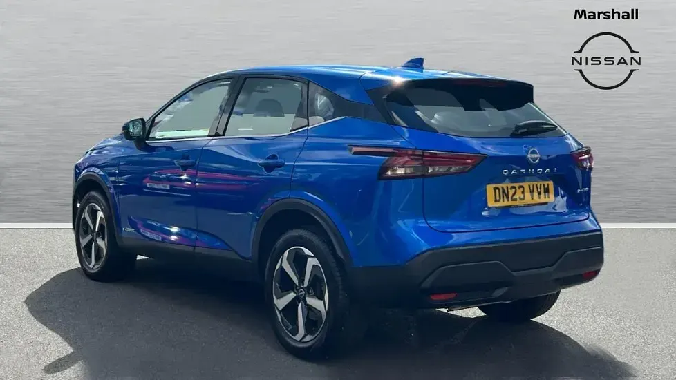 Used Nissan Qashqai Acenta Premium 190 HP (139 kW) 2023 Blue SUV