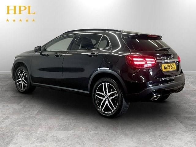 Used Mercedes GLA180 Urban 122 HP (89 kW) 2019 Black SUV