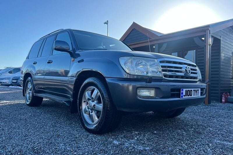 Used 2006 Toyota Land Cruiser | £12,995 (Super price) - Image 1/1