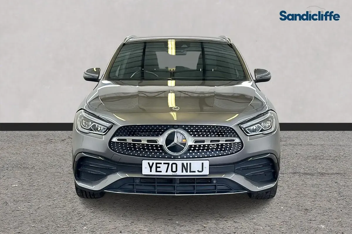 Used Mercedes GLA220 AMG Line Premium 190 HP (139 kW) 2022 Grey SUV