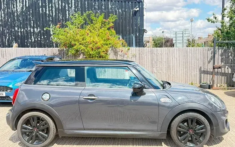 Used Mini Cooper S Hatch 192 HP (141 kW) 2020 Hatchback