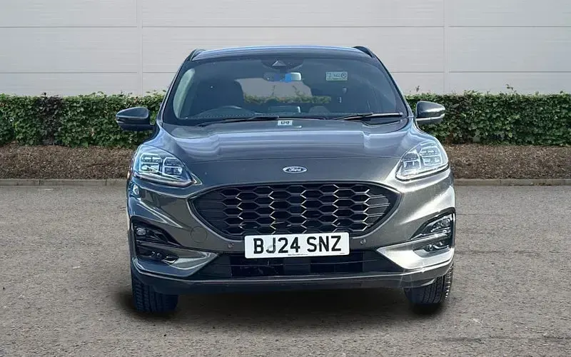 Used Ford Kuga ST-Line 190 HP (139 kW) 2023 SUV