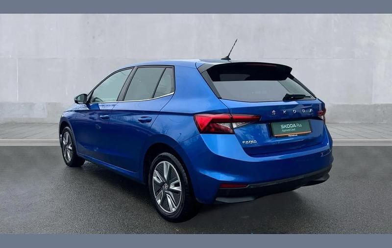 Used Skoda Fabia SE L 110 HP (80 kW) 2023 Race blue metallic Hatchback