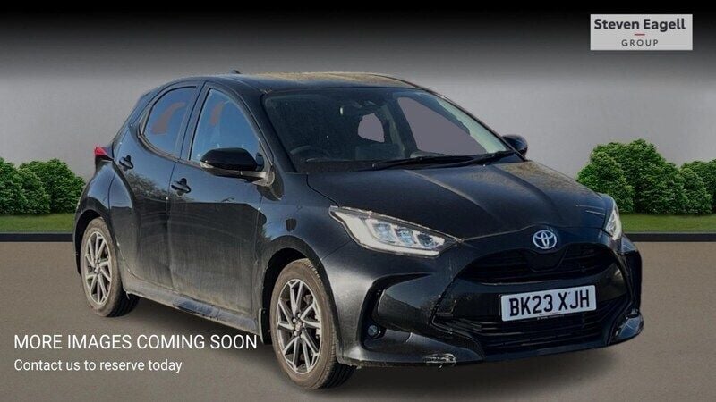 Black Used 2023 Toyota Yaris Hybrid Design Hatchback | £17,066 (Fair price) - Image 1/4