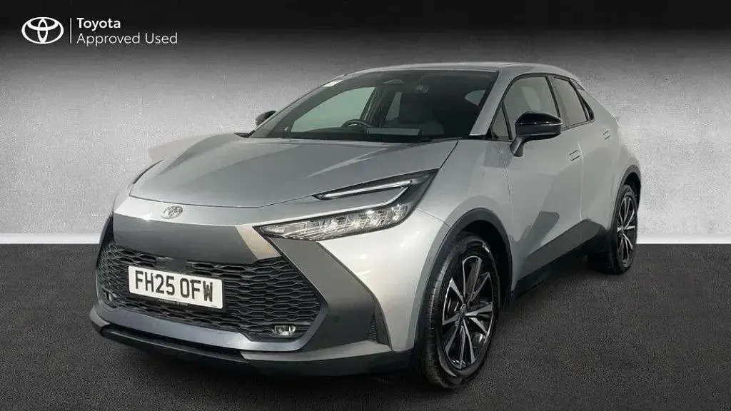 Used Toyota C-HR Design 140 HP (102 kW) 2025 Silver SUV