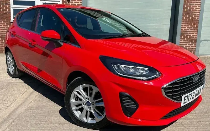 Begagnad Ford Fiesta Titanium 101 HK (74 kW) 2022 Halvkombi