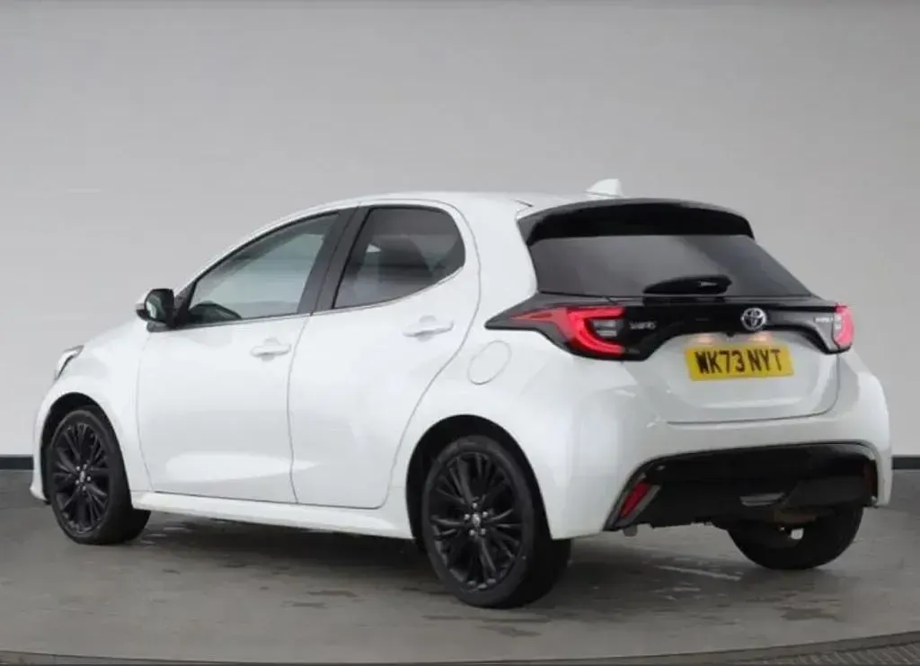 Used Toyota Yaris 2023 White Hatchback