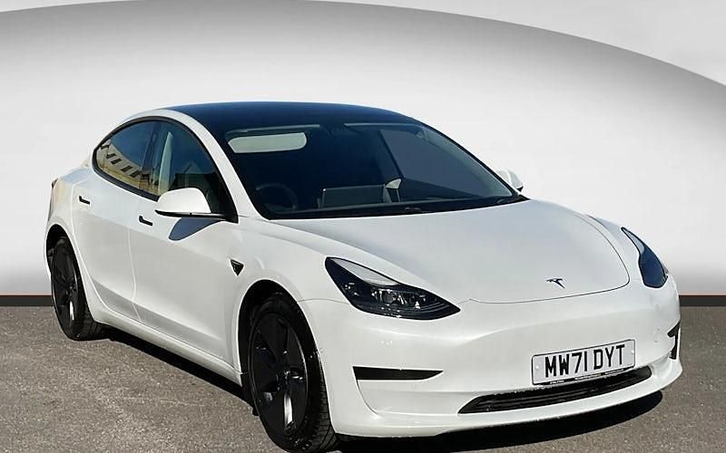 Used Tesla Model 3 Standard Range 208 kW (283 HP) 2021 White Sedan