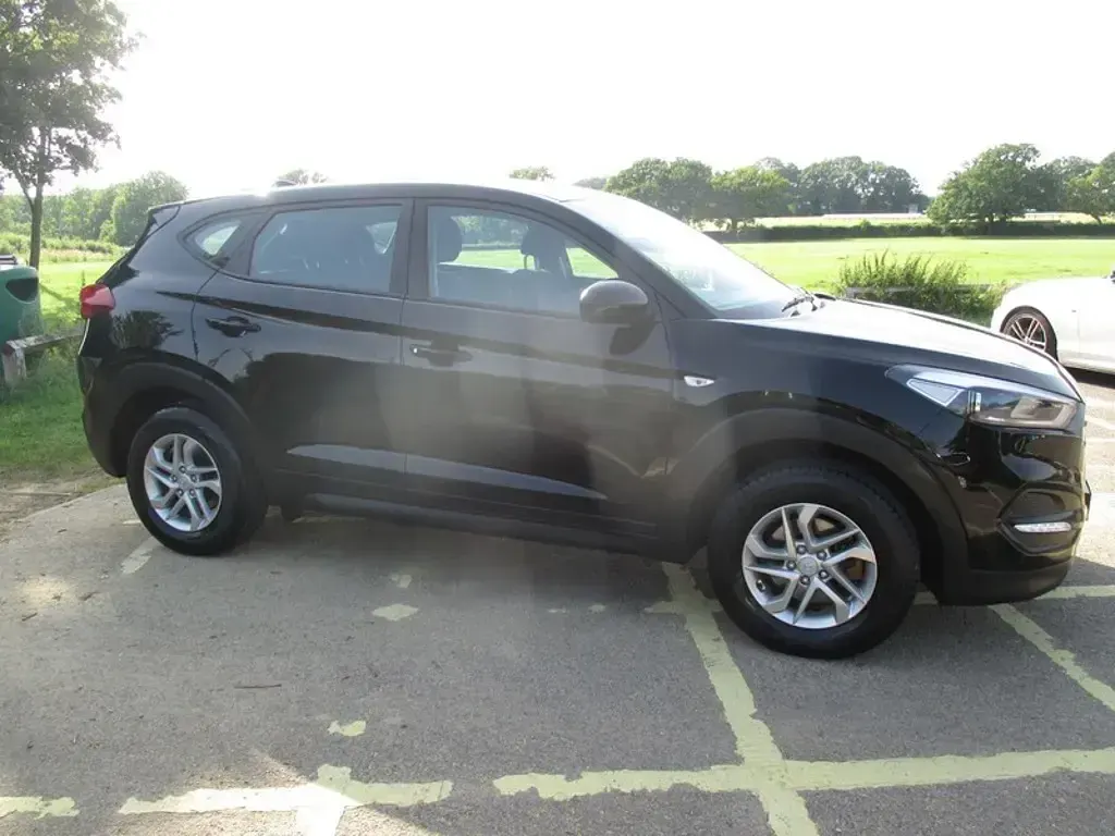 Used Hyundai Tucson 177 HP (130 kW) 2018 Black SUV