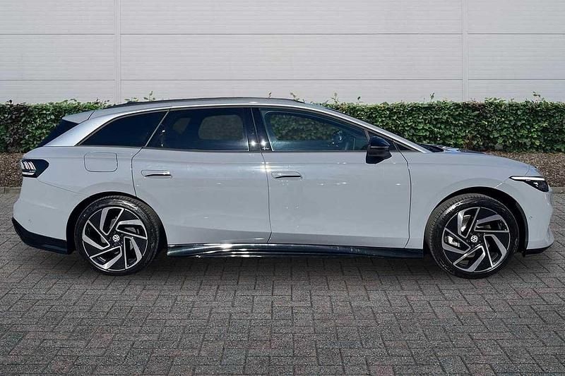 Usado VW ID.7 Pro 210 kW (286 HP) 2024 Cinzento Carrinha
