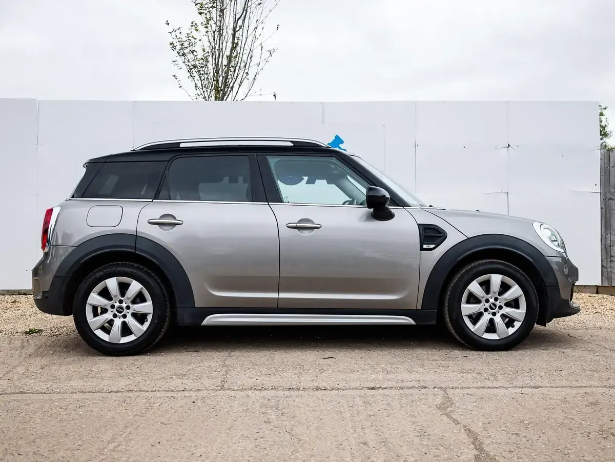 Used Mini Cooper 2017 Silver Hatchback