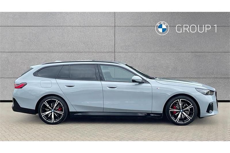 Used BMW 530e M Sport 299 HP (219 kW) 2025 Grey Estate